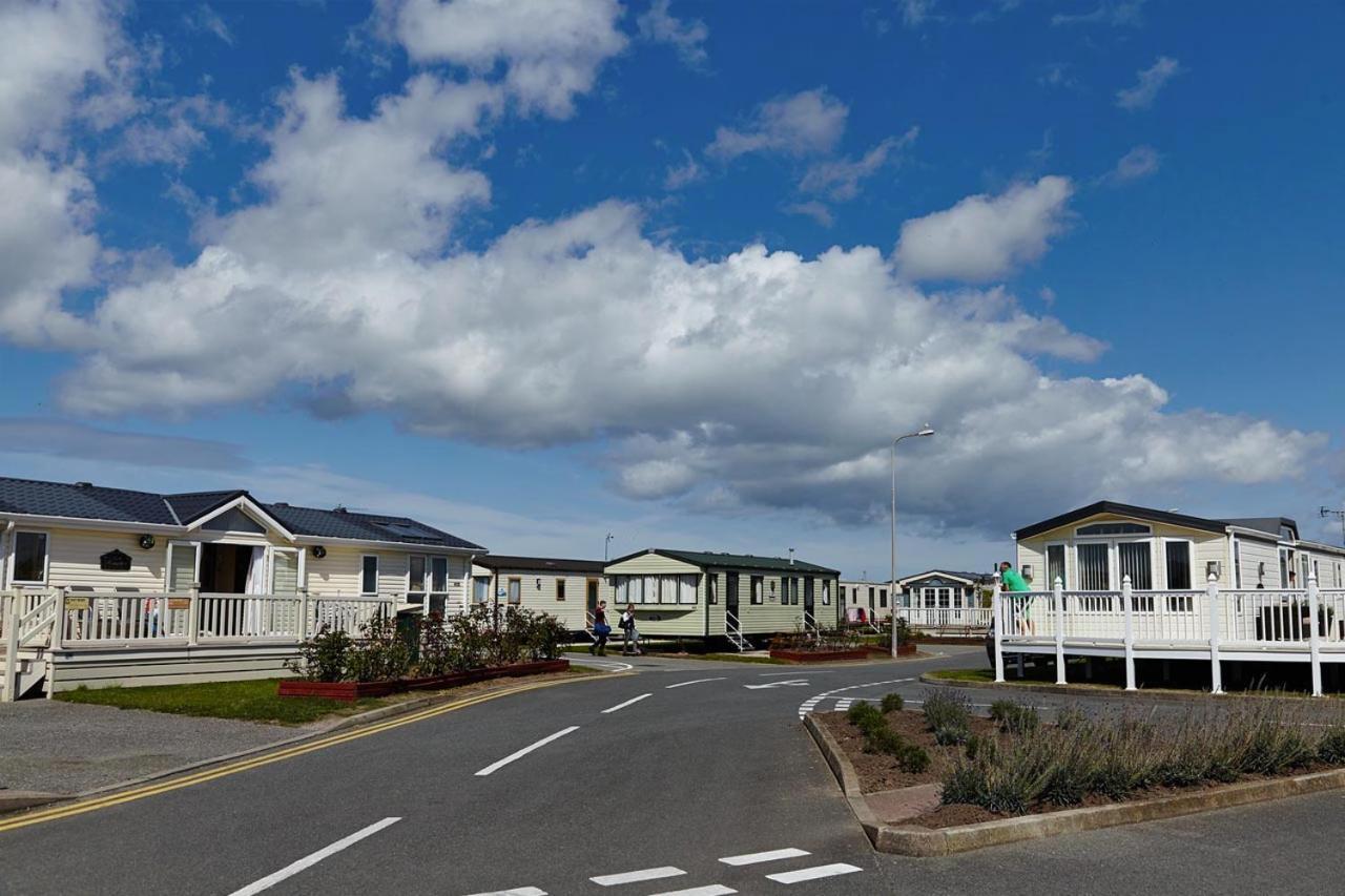 Golden Sands Holiday Park Kinmel Bay Exterior photo