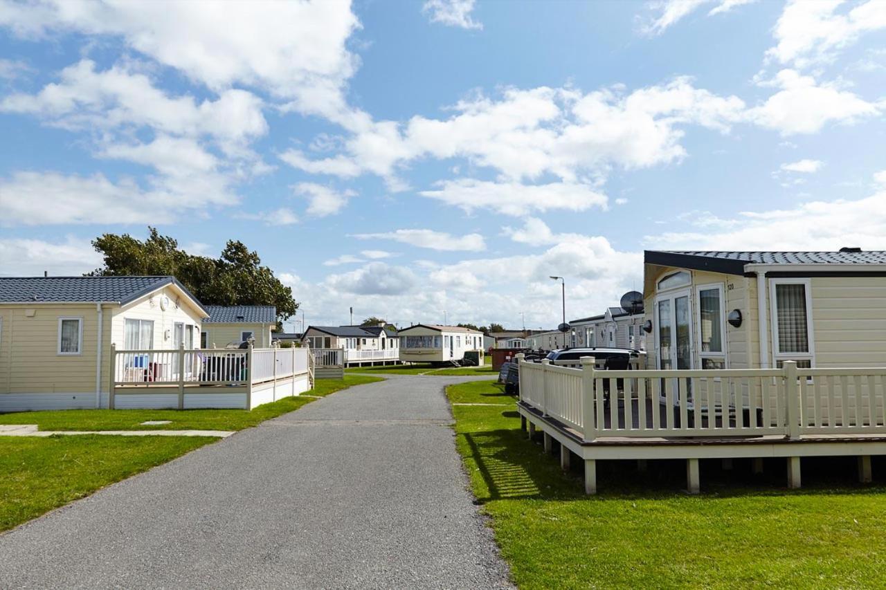 Golden Sands Holiday Park Kinmel Bay Exterior photo